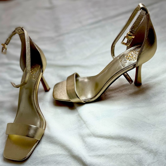 Gold Vince Camuto Heels - Picture 7 of 7